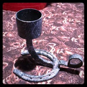 HORSE SHOE CANDLE HOLDER